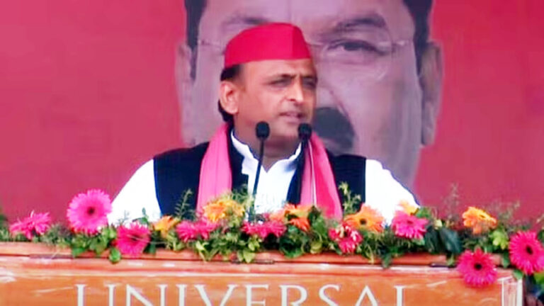 शाहजहांपुर में बोले अखिलेश: 400 पार का नारा देने वालों की भाषा बदल गई; भाजपा को बताया झूठ का शहंशाह