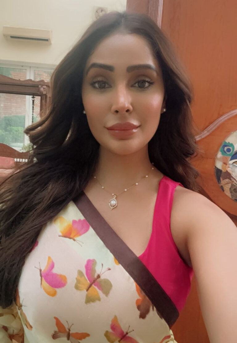 वेब सीरीज ‘पति, पत्नी और कांड’ में धमाल मचाने के लिए तैयार हैं अलंकृता सहाय