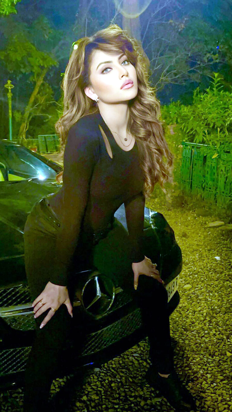 फिल्म ‘जेएनयू’ में किया उर्वशी रौतेला ने अविश्वसनीय प्रदर्शन