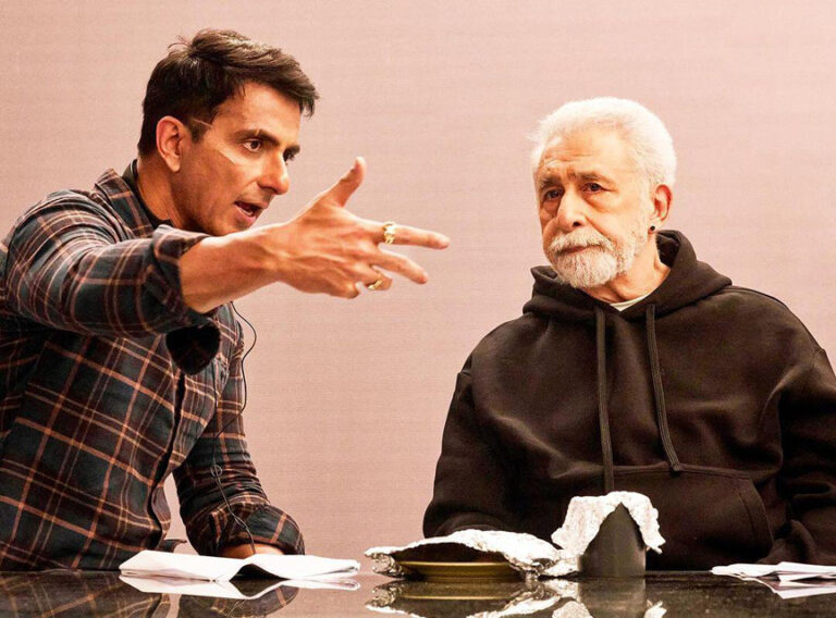 सोनू सूद ने ‘फतेह’ के सेट से नसीरुद्दीन शाह के साथ अनदेखी तस्वीरें साझा कीं