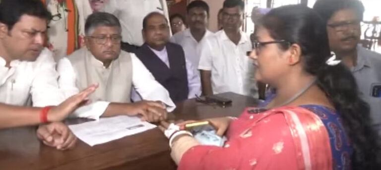 बंगाल में भाजपा की केंद्रीय टीम ने चुनाव बाद हुई हिंसा के पीड़ितो से मुलाकात, रविशंकर ने ममता सरकार को घेरा