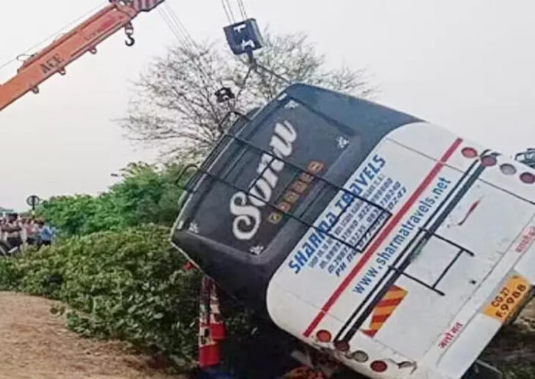 3 श्रद्धालुओं की मौत पर सीएम साय ने जताया दुःख, बस पलटने से 40 घायल