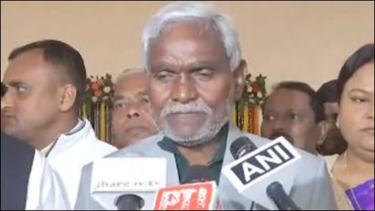 चंपई सोरेन के भाजपा में आने की अटकलों पर पार्टी की प्रतिक्रिया, कहा- सबकुछ केंद्रीय नेतृत्व पर निर्भर