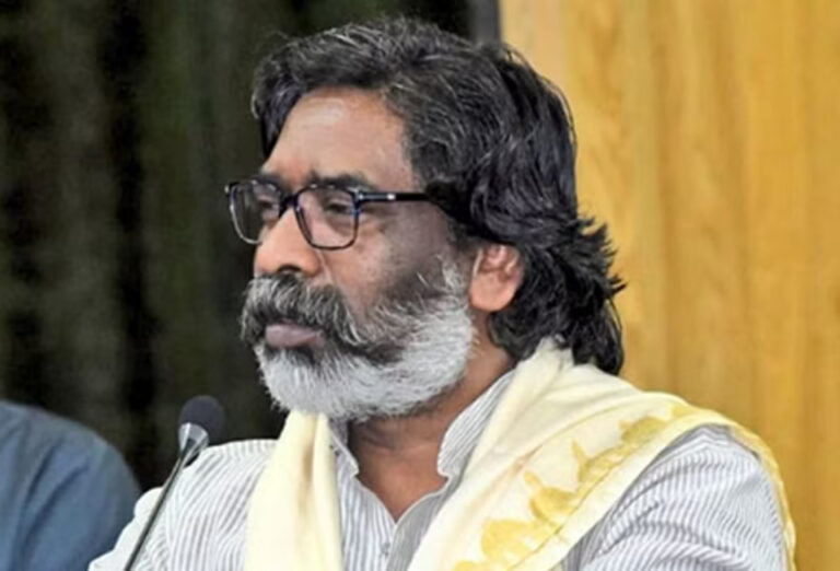 ‘नीति-निर्माताओं की उदासीनता से पिछड़ी मूल आबादी’, सीएम सोरेन का आरोप- झारखंड को नहीं दिया महत्व