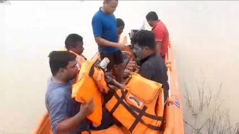 हसदेव नदी में मां संग 10 माह का मासूम बहा, चरवाहे ने महिला को बचाया, बच्चा अभी भी लापता