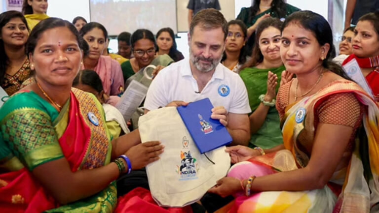 राहुल गांधी ने महिलाओं के वास्तविक सशक्तिकरण का किया आह्वान, कहा- अपने अधिकारों के लिए लड़ें