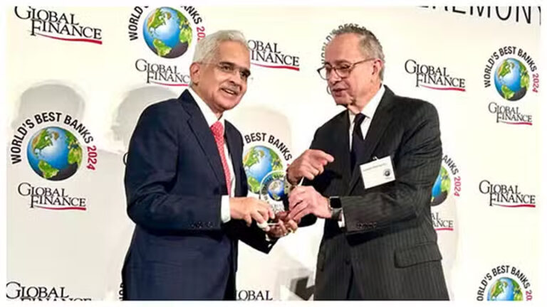 रिजर्व बैंक के गवर्नर शक्तिकांत दास को केंद्रीय बैंकर का पुरस्कार; एसबीआई सर्वश्रेष्ठ भारतीय बैंक चुना गया