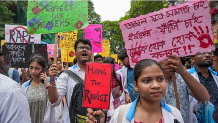 जूनियरों डॉक्टरों की भूख हड़ताल पांचवें दिन जारी, सत्तारूढ़ पार्टी के नेताओं पर मजाक बनाने का आरोप