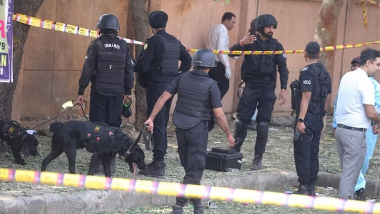 रोहिणी ब्लास्ट मामले में एफआईआर में बड़ा खुलासा… हुआ था विस्फोटक का इस्तेमाल; दीवार में बना होल