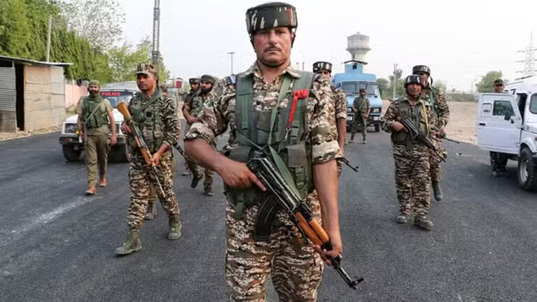 मुठभेड़ के दूसरे दिन बड़ा सर्च ऑपरेशन जारी, अब तक तीन जवान बलिदान और दो पोर्टर की मौत