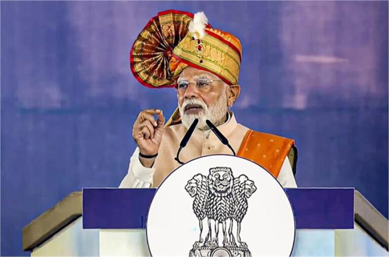 ‘अगर हम बटेंगे तो बांटने वाले महफिल सजाएंगे’, ठाणें में बोले पीएम माेदी