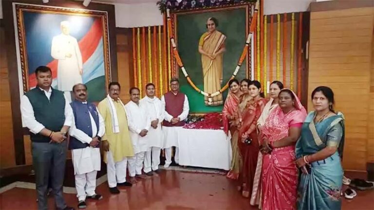 कई मुद्दों पर सरकार को घेरेंगे : महंत