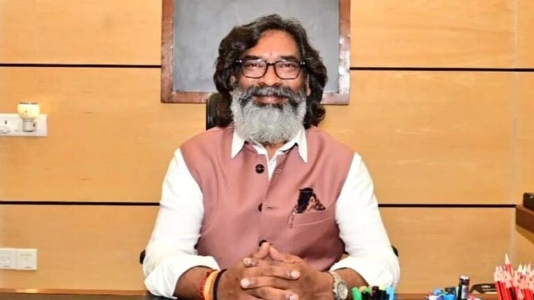 झारखंड में हेमंत सोरेन कैबिनेट का शपथग्रहण; JMM को पांच, कांग्रेस को चार और रादज को एक मंत्री पद