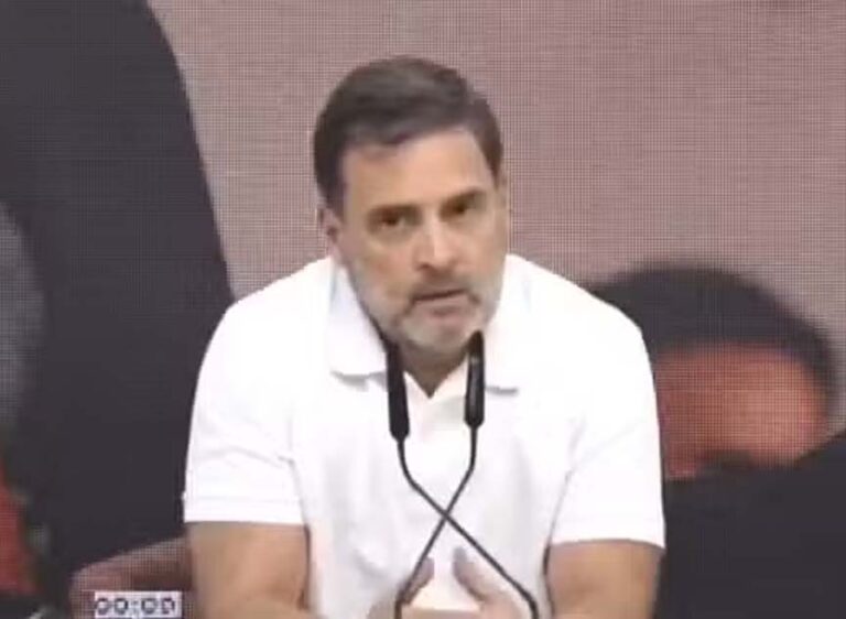 राहुल गांधी के निशाने पर मोदी सरकार; व्यापार घाटे के सर्वकालिक उच्च स्तर पर पहुंचने को लेकर घेरा