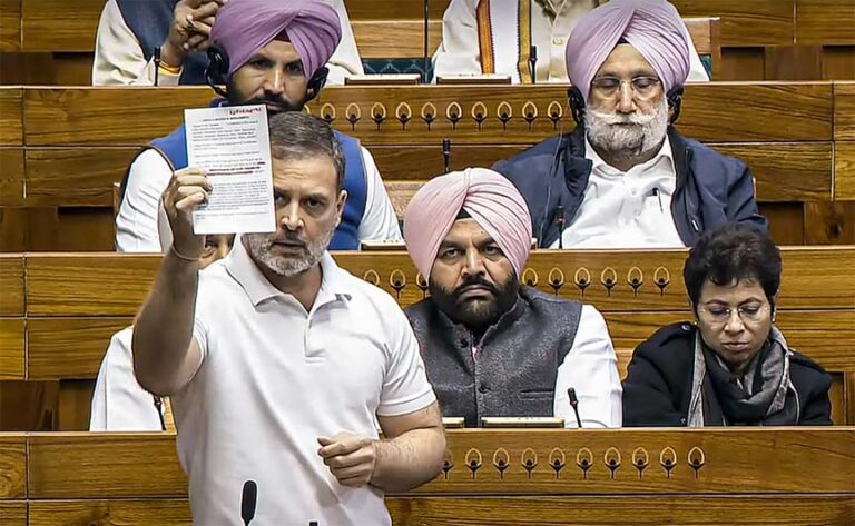 ‘एकलव्य की तरह सरकार देश के युवाओं का अंगूठा काट रही’, केंद्र सरकार पर बरसे राहुल गांधी