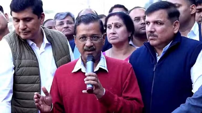 दिल्ली चुनाव में कानून व्यवस्था को मुद्दा बना सकती है आप, इस पर भाजपा को लगातार घेर रहे केजरीवाल
