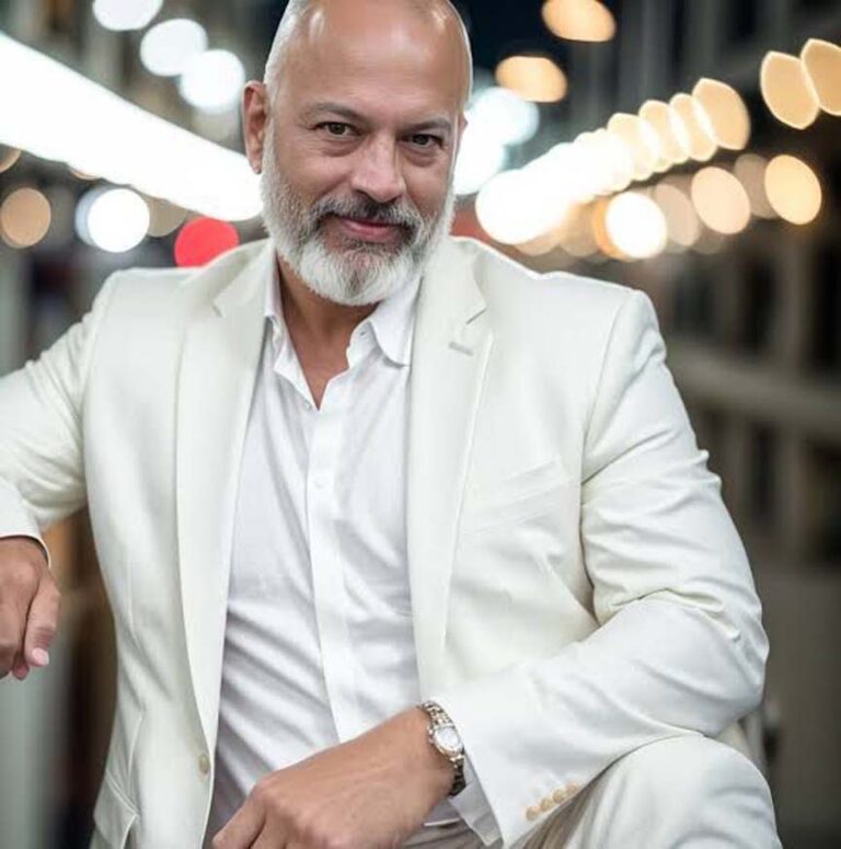 भीड़ से अलग दिखता है एक अच्छी आभा वाला कलाकार -बिजय आनंद