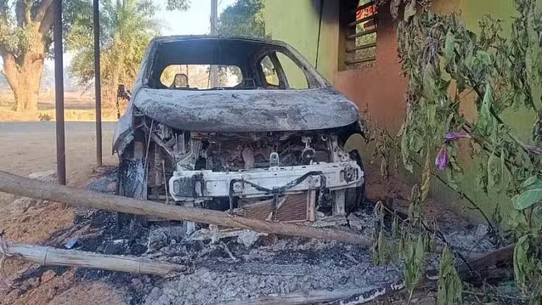 पेंड्रा में अज्ञात असामाजिक तत्वों के दो जगहों पर लगाई आग, कार में आगजनी; जांच में जुटी पुलिस
