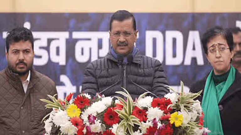 अरविंद केजरीवाल का एक और बड़ा चुनावी एलान, दिल्ली में देंगे 24 घंटे साफ पानी