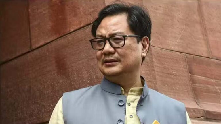 ‘बस तमाशा करना और छुट्टियां मनाने विदेश जाना है’, किरेन रिजिजू का राहुल गांधी पर जोरदार हमला