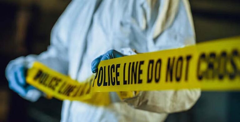 देवघर में बम हमले में स्कूल प्रिंसिपल की मौत; रांची में घर में आग लगने से दंपती की जलकर मौत