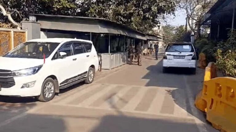 भूपेश बघेल और उनके बेटे के 14 ठिकानों पर छापा, कार्रवाई पर भाजपा का जवाब