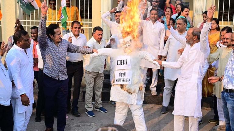 सीबीआई की कार्यवाही के विरोध में कांग्रेस का प्रदेशव्यापी विरोध प्रदर्शन