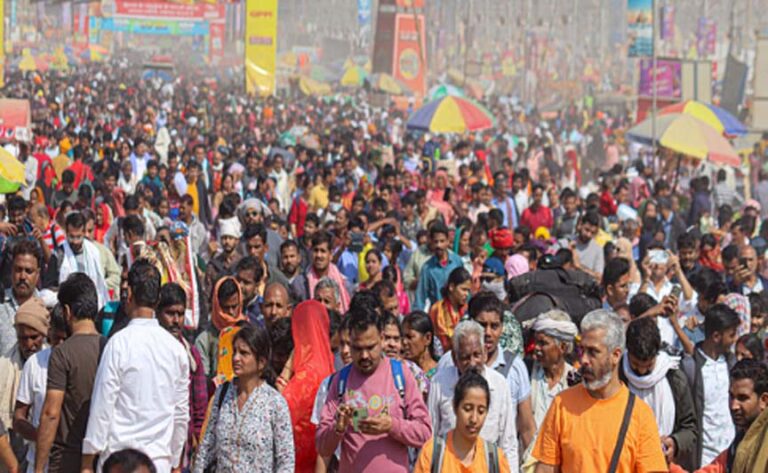 हार्वर्ड विवि में पढ़ाई जाएगी महाकुंभ की केस स्टडी, देश-दुनिया के 26 संस्थान इस आयोजन पर कर रहे अध्ययन