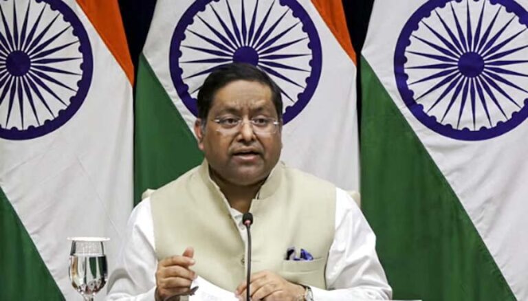 अल्पसंख्यकों के अधिकारों की रक्षा पर ध्यान दें; बांग्लादेश की टिप्पणी से बिफरे भारत की दो टूक