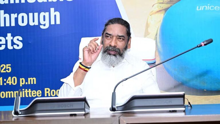 हेमंत कैबिनेट ने 8900 शिक्षकों की बहाली पर लिया बड़ा फैसला, ग्रासरूट्स इनोवेशन योजना को भी मंजूरी