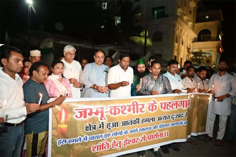 रायपुर में पहलगाम आतंकी हमले के शहीदों को श्रद्धांजलि, आतंकवाद के खिलाफ बुलंद हुई आवाज