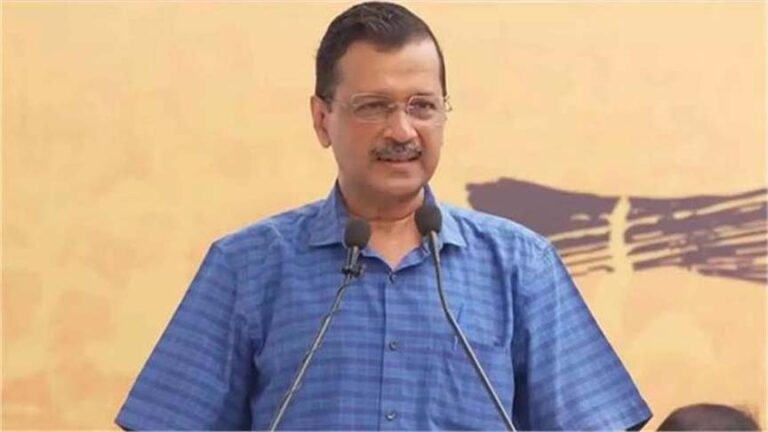 दिल्ली में AAP को बड़ा झटका: 13 पार्षदों ने दिया इस्तीफा, अब बागी नेताओं ने किया नई पार्टी बनाने का ऐलान