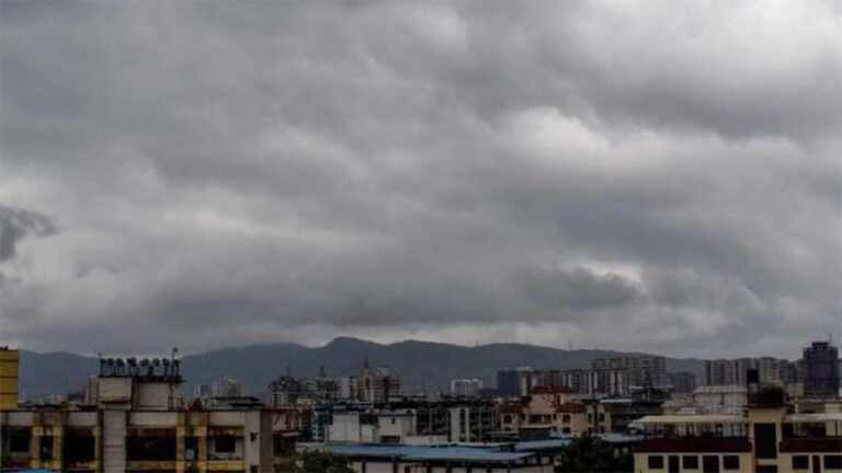 छत्तीसगढ़ के 11 जिलों में यलो अलर्ट जारी, रायपुर समेत इन जगहों पर भारी बारिश की संभावना