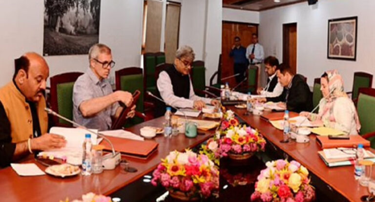 आतंक को साफ संदेश: ‘कायराना हरकतों से हम नहीं डरने वाले’, पहलगाम में पाकिस्तान पर बरसे सीएम उमर अब्दुल्ला