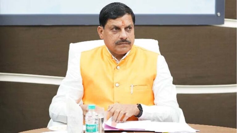 ऑपरेशन सिंदूर: पाकिस्तान पर एयर स्ट्राइक के बाद एमपी में दिखा उत्साह, सीएम बोले-पीएम मोदी जो कहते हैं वह होता है