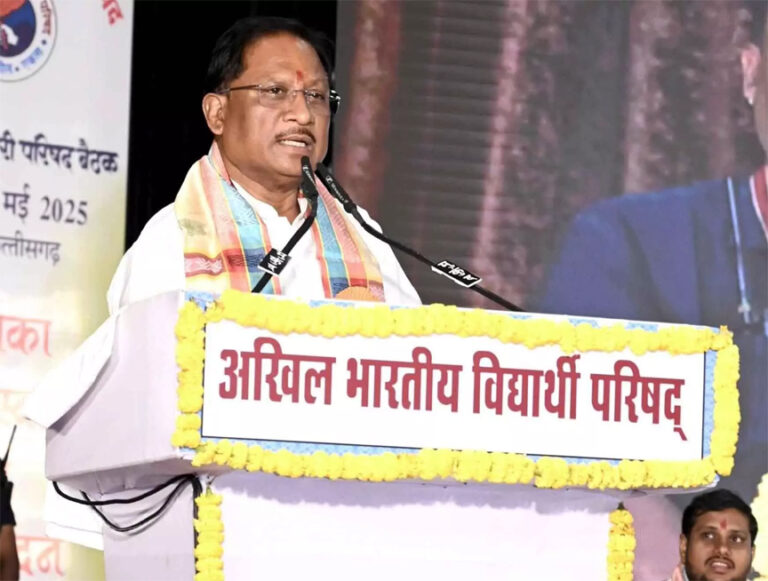 युवा शक्ति है राष्ट्र शक्ति : सीएम विष्णुदेव साय