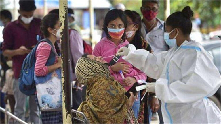 कोरोना से धड़ाधड़ हो रही लोगों की मौतें, चिंताजनक हुई स्थिति, स्वास्थ्य विभाग ने जारी किए नए आंकड़े