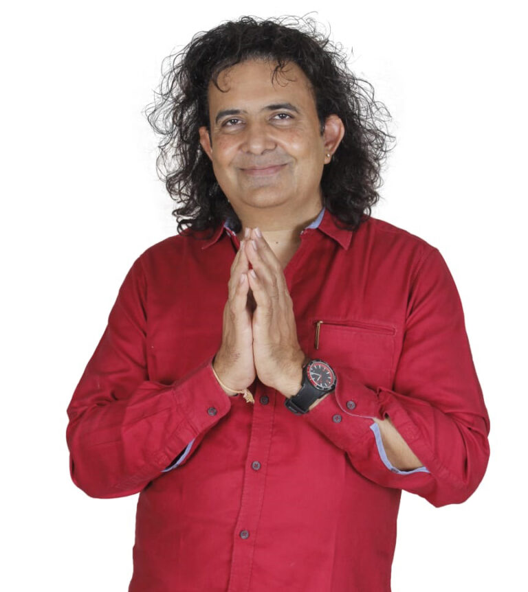 शब्दों से दिलों को छू लेने वाले गीतकार हैं संजय राही