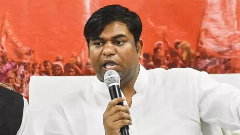 “बिहार की महिलाओं को हर महीने मिलेंगे 2,500 रुपए”, मुकेश सहनी का वादा- अगर महागठबंधन सत्ता में….
