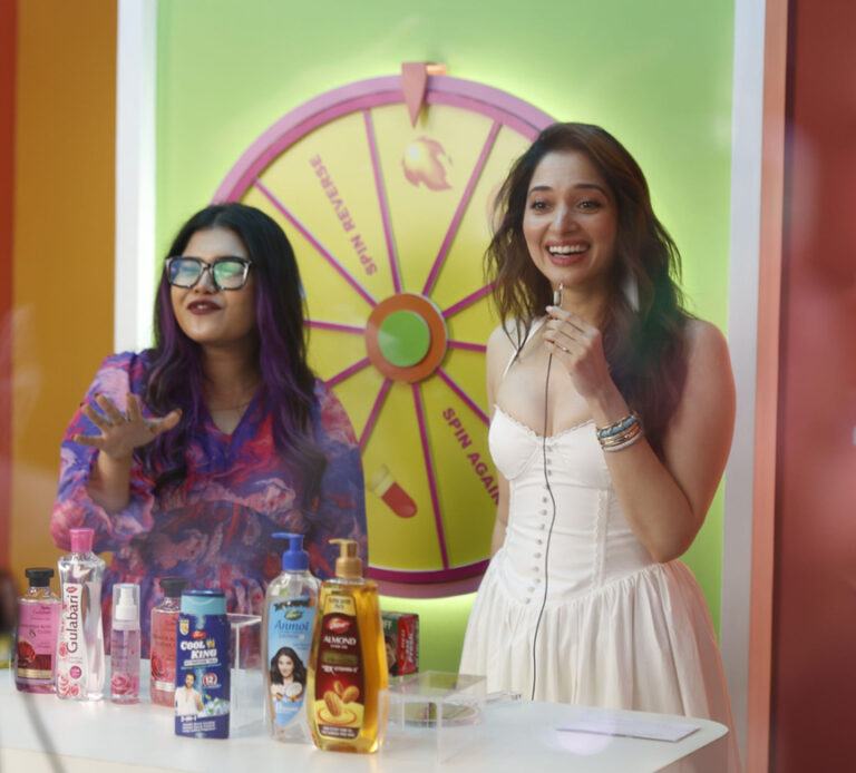 फ्लिपकार्ट के ग्लैम अप फेस्ट 2025 में तमन्ना भाटिया, तारा सुतारिया और वामिका गब्बी का जलवा