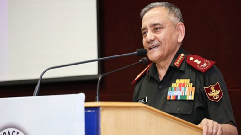 सीडीएस फर्जी खबरों से चिंतित, कहा- निपटने में 15% समय बर्बाद हुआ, सैन्य प्रणालियां सुरक्षित