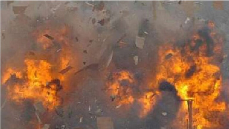 बीजापुर में नक्सलियों ने किया आईईडी ब्लास्ट, नाबालिग घायल, पैर और चेहरे पर गंभीर चोटें आई