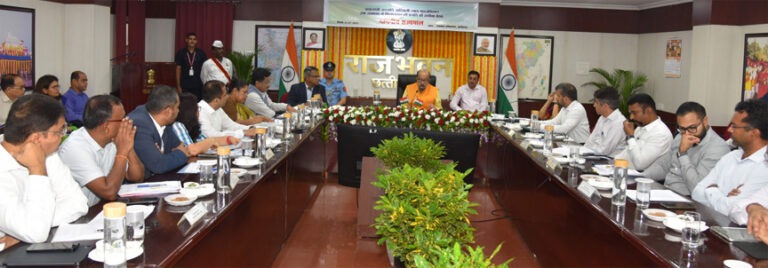 केवल रिपोर्ट पर निर्भर न रहें, निचले स्तर पर जाकर योजनाओें का क्रियान्वयन देखें- रमेन डेका