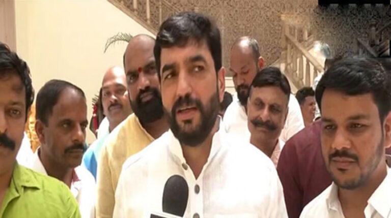 भारतीय वायु सीमा में प्रवेश नहीं कर सकेंगे पाकिस्तानी विमान, सरकार ने 23 अगस्त तक बढ़ाई पाबंदी