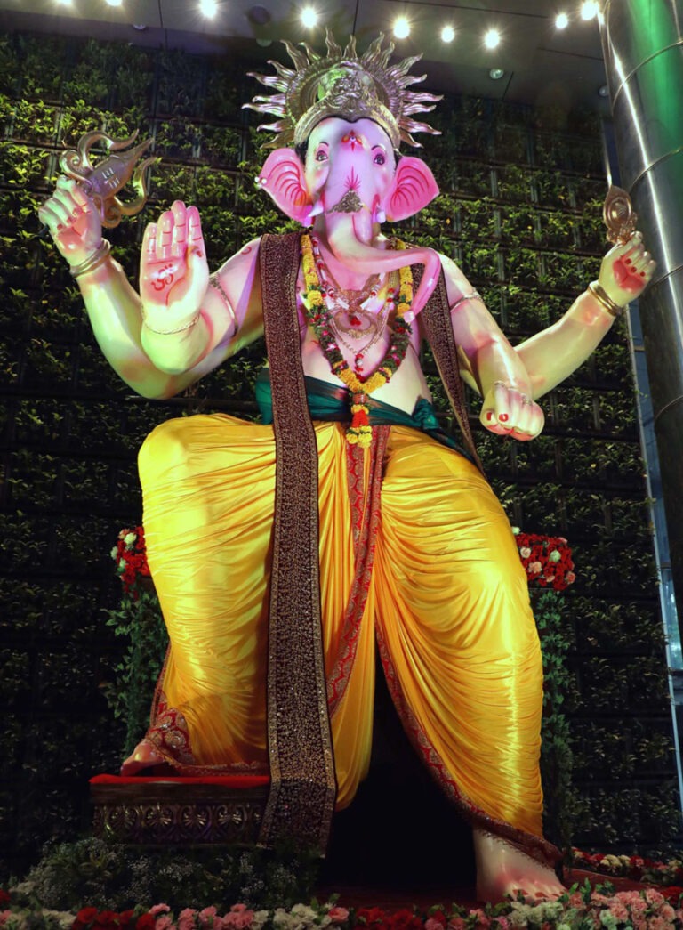 दुनिया की सबसे ऊंची इको-फ्रेंडली गणपति प्रतिमा “बूमरैंग का राजा” का भव्य अनावरण