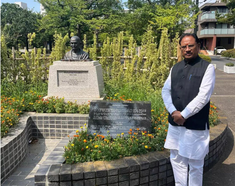 महात्मा गांधी का शांति और सद्भाव का अमर संदेश पूरे विश्व के लिए प्रेरणास्त्रोत : सीएम साय