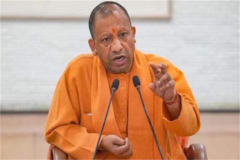 सीएम योगी का सख्त संदेश: ‘गजवा-ए-हिंद के सपने देखने वालों का होगा छांगुर बाबा जैसा अंजाम’, बरेली में उपद्रव करने वालों की खैर नहीं!