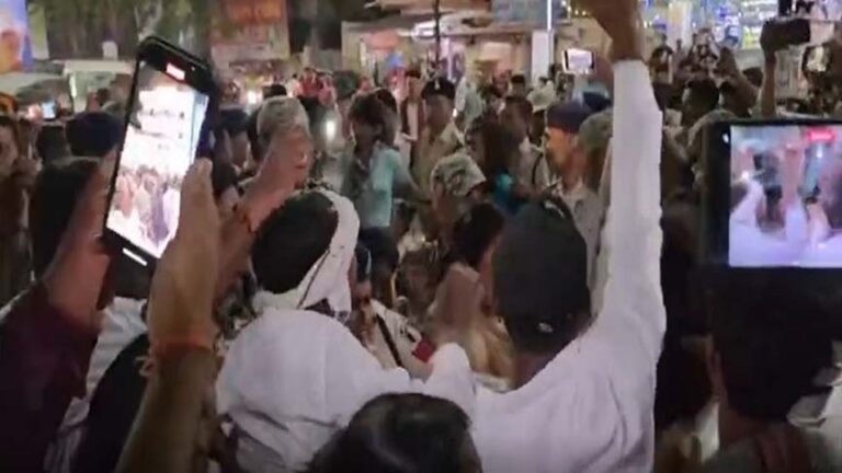 कवर्धा में सामूहिक दुष्कर्म का मामला, आरोपियों का पुलिस ने निकाला जुलूस; भड़का लोगों का गुस्सा