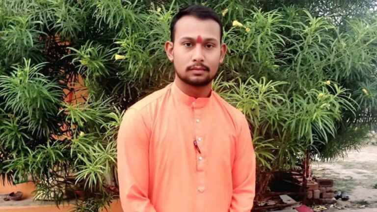 12 घंटे में ब्लाइंड मर्डर का खुलासा: अवैध संबंध में पुजारी की हुई हत्या, आरोपी ने ऐसे दिया वारदात को अंजाम