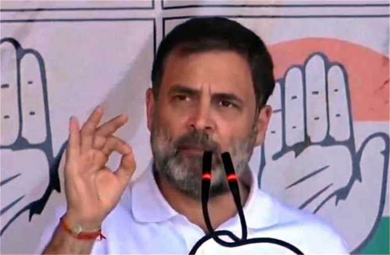 बीजेपी को 8 साल बाद समझ आई अपनी गलती, राहुल ने पुराने GST ट्वीट किए शेयर